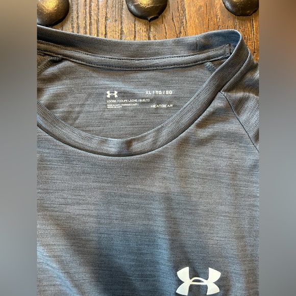 Under Armour Charcoal Performance Tee - Picture 3 of 3